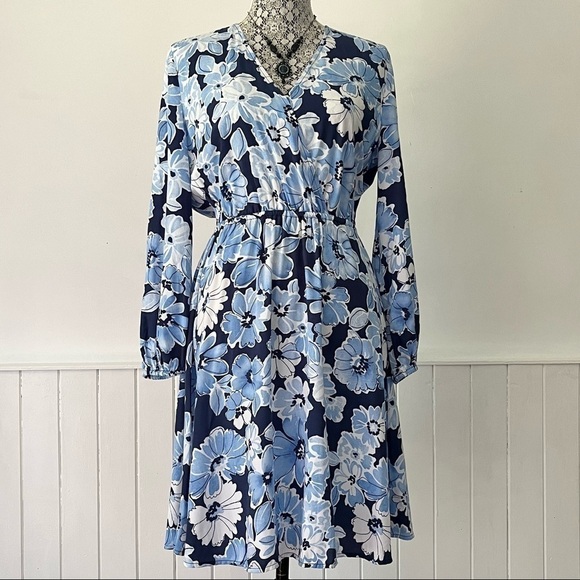 Old Navy Blue Floral Deep V-Neck Faux Wrap Long Sleeve Dress Size S - Picture 2 of 11